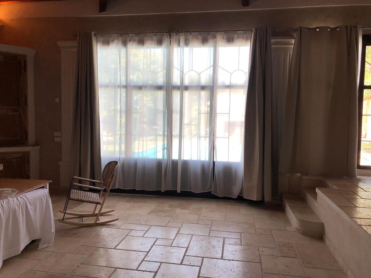 Hotel Le Pool House - Private Jacuzzi Ventabren Esterno foto